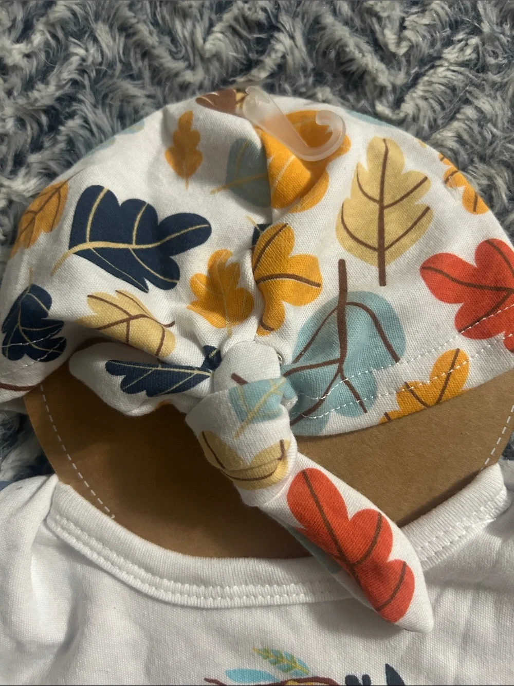 Lila & Jack white bib